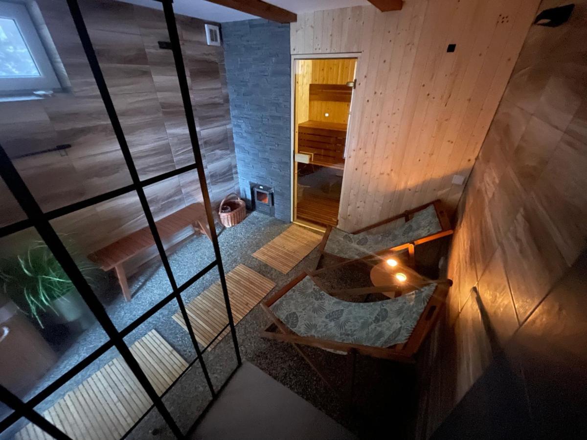 Wolf House Klinovec Hotell Loučná pod Klínovcem Eksteriør bilde